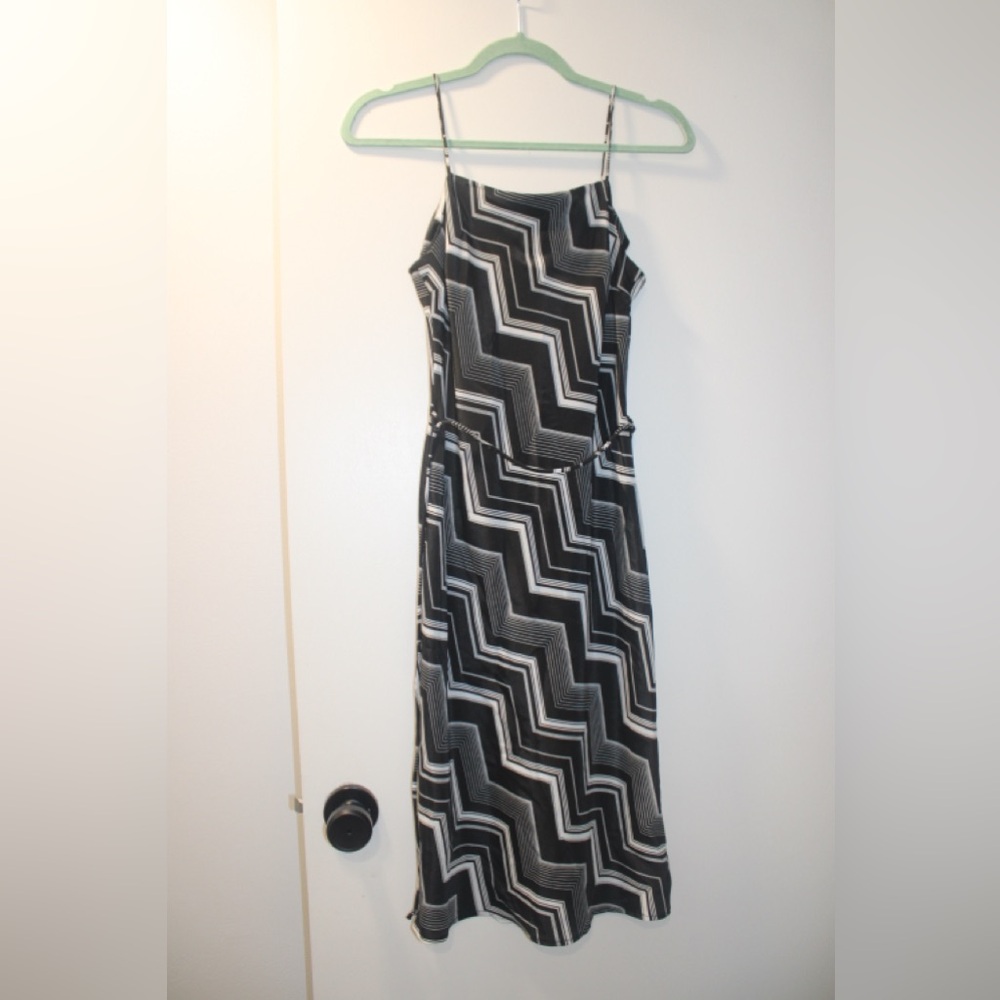 Charlotte Russe Chevron Maxi Dress Black White Tie Waist Spaghetti Strap Small